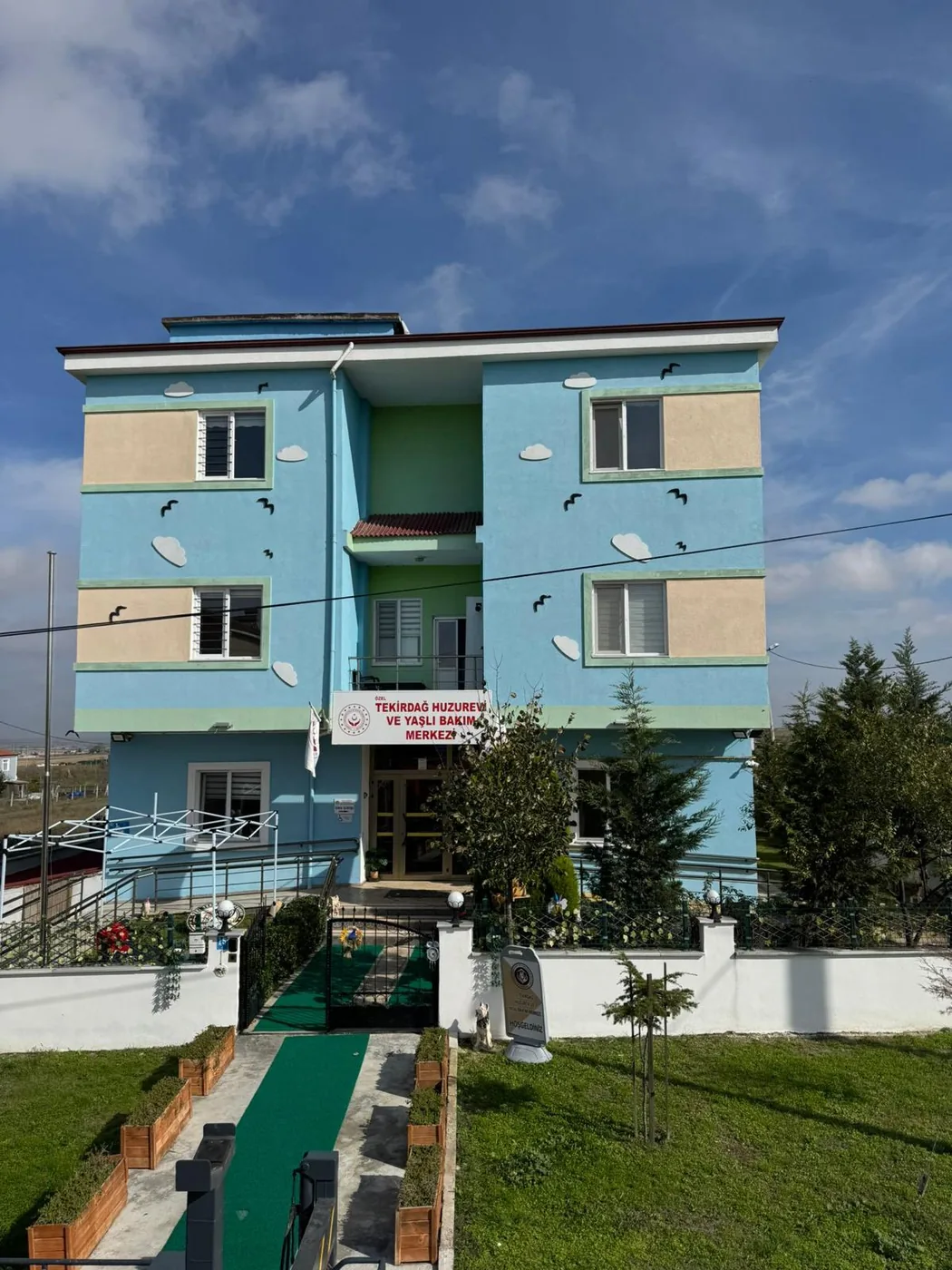 Özel Tekirdağ Huzurevi ve Yaşlı Bakım Merkezi binası